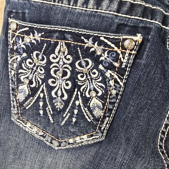 Grace In LA Easy Fit Bootcut Dark Wash Jeans Size 29 Cotton Blend Stretch Denim - Picture 5 of 9